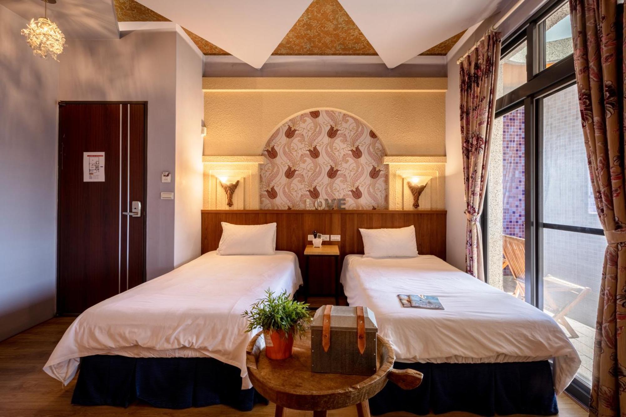 Queen Love Homestay Хуалиен Сити Стая снимка